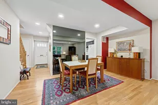 7779 Tiverton Dr, Springfield, VA 22152 - Photo 5