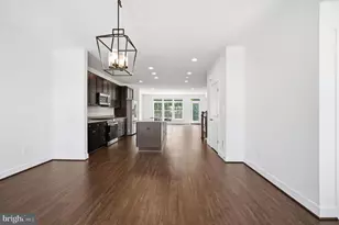 5179 Ridgeview Retreat Dr, Chantilly, VA 20151 - Photo 5