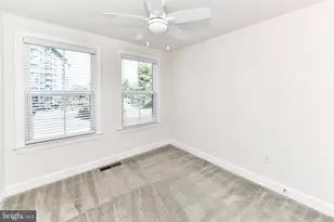 3735 Powell Ln, Falls Church, VA 22041 - Photo 17