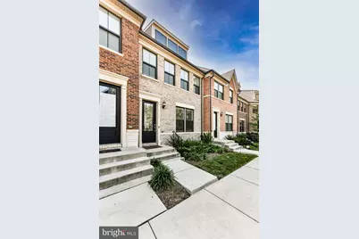 3735 Powell Lane, Falls Church, VA 22041 - Photo 3