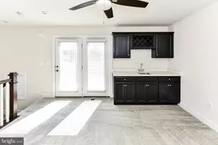 3735 Powell Ln, Falls Church, VA 22041 - Photo 21