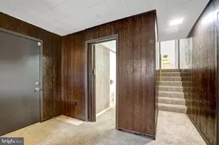 4902 Ravensworth Rd, Annandale, VA 22003 - Photo 31