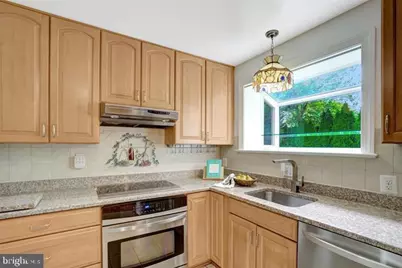4902 Ravensworth Road, Annandale, VA 22003 - Photo 9