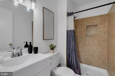 13311 Rowles Place, Herndon, VA 20170 - Photo 23