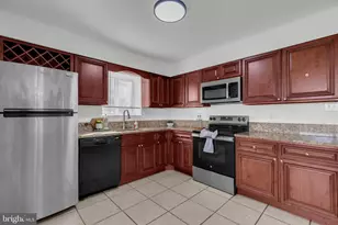 13311 Rowles Pl, Herndon, VA 20170 - Photo 11