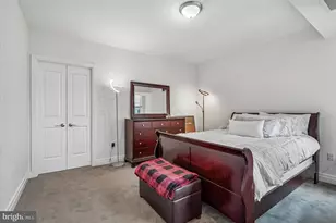 8220 Crestwood Heights Dr, McLean, VA 22102 - Photo 11
