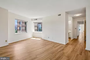 8350 Greensboro Dr, McLean, VA 22102 - Photo 11