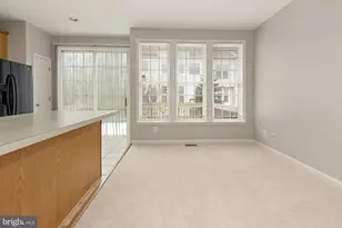 5192 Fiery Dawn Ct, Centreville, VA 20120 - Photo 7