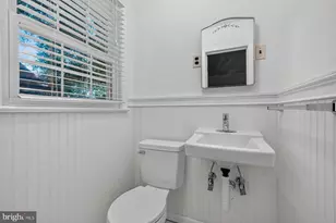 6702 Lenclair St, Alexandria, VA 22306 - Photo 33