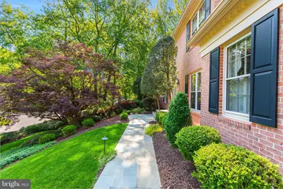 2028 Spring Branch Drive, Vienna, VA 22181 - Photo 53