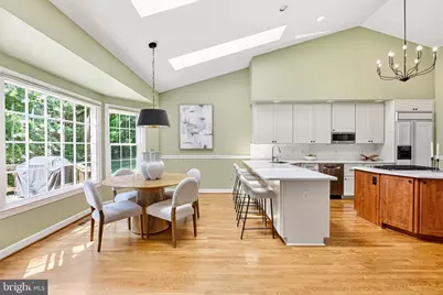 2028 Spring Branch Drive, Vienna, VA 22181 - Photo 19