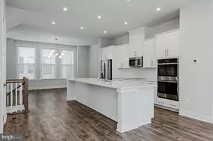 2483 Liberty Loop, Herndon, VA 20171 - Photo 9
