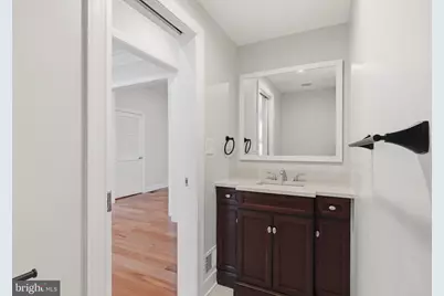 12304 Popes Head Road, Fairfax, VA 22030 - Photo 15
