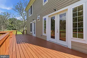 12304 Popes Head Rd, Fairfax, VA 22030 - Photo 33