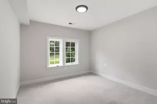 12304 Popes Head Rd, Fairfax, VA 22030 - Photo 31