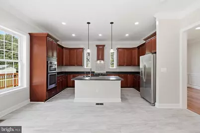 12304 Popes Head Road, Fairfax, VA 22030 - Photo 9
