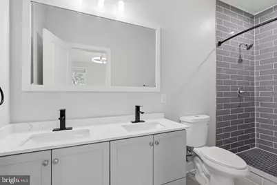12304 Popes Head Road, Fairfax, VA 22030 - Photo 21
