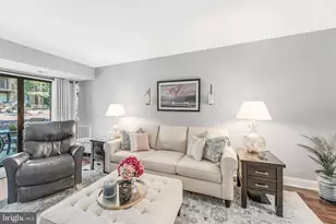 2055 Royal Fern Ct, Reston, VA 20191 - Photo 15