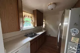 3310 Brush Dr, Falls Church, VA 22042 - Photo 17