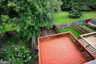 7677 Sheffield Village Ln, Lorton, VA 22079 - Photo 23