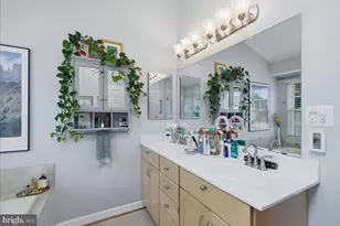 2327 Colts Brook Rd, Reston, VA 20191 - Photo 19