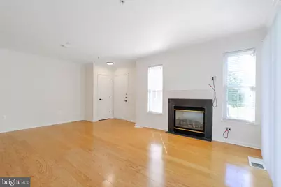 4664 Superior Square, Fairfax, VA 22033 - Photo 15
