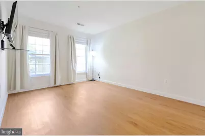 4664 Superior Square, Fairfax, VA 22033 - Photo 9