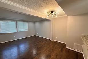 8577 Blackfoot Ct, Lorton, VA 22079 - Photo 5
