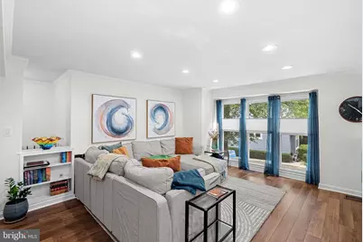 1604 Apricot Court, Reston, VA 20190 - Photo 7
