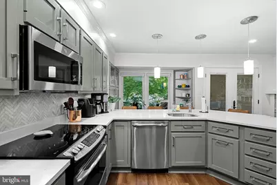 1604 Apricot Court, Reston, VA 20190 - Photo 21