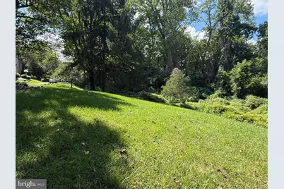 Old Chesterbrook Rd, McLean, VA 22101 - Photo 3