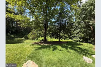 Old Chesterbrook Rd, McLean, VA 22101 - Photo 7