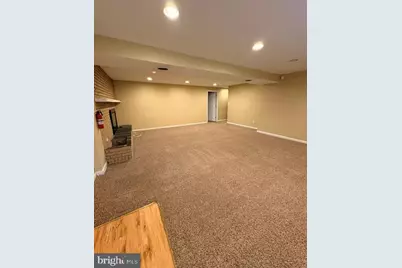 7016 Roundtree Road, Falls Church, VA 22042 - Photo 17