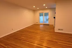 7016 Roundtree Rd, Falls Church, VA 22042 - Photo 3