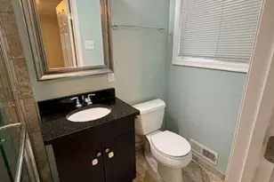 7016 Roundtree Rd, Falls Church, VA 22042 - Photo 9