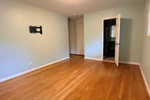 7016 Roundtree Rd, Falls Church, VA 22042 - Photo 7
