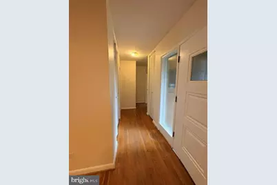 7016 Roundtree Road, Falls Church, VA 22042 - Photo 5
