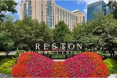 1669 Bandit Loop #105A, Reston, VA 20190 - Photo 5