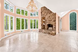 2094 Hunters Crest Way, Vienna, VA 22181 - Photo 9