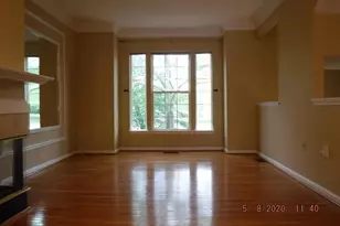 4063 Fountainside Ln, Fairfax, VA 22030 - Photo 7