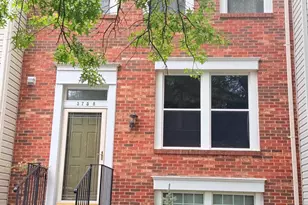 3758 Mazewood Ln, Fairfax, VA 22033 - Photo 1