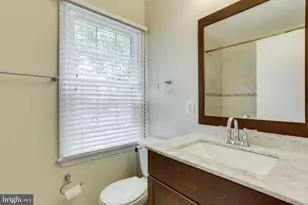 2937 Village Spring Ln, Vienna, VA 22181 - Photo 35