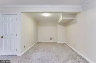 2937 Village Spring Ln, Vienna, VA 22181 - Photo 45