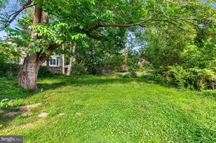 8413 Rainbow Rd, Vienna, VA 22182 - Photo 3