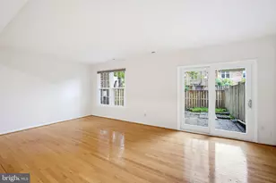 4466 Limelight Ct, Annandale, VA 22003 - Photo 13