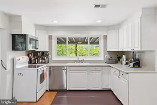 6517 Fairland St, Alexandria, VA 22312 - Photo 13