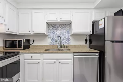 7600 Tremayne Place #110, McLean, VA 22102 - Photo 9
