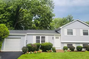 5719 Oak Apple Ct, Burke, VA 22015 - Photo 1