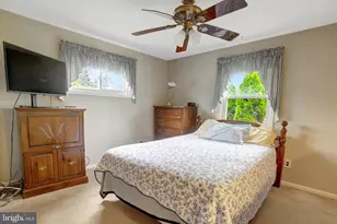 7712 Arlen St, Annandale, VA 22003 - Photo 13