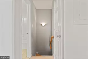 13122 Marcey Creek Rd, Herndon, VA 20171 - Photo 15